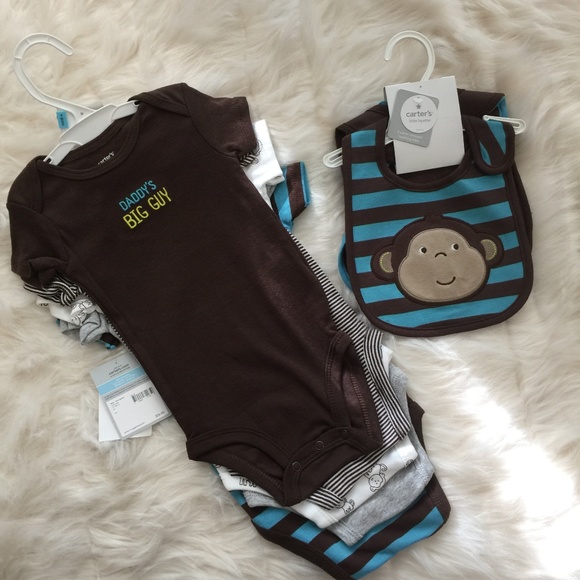 NWT! Bundle of Carter's 5 Bodysuits & 3 Bibs - Picture 2 of 6